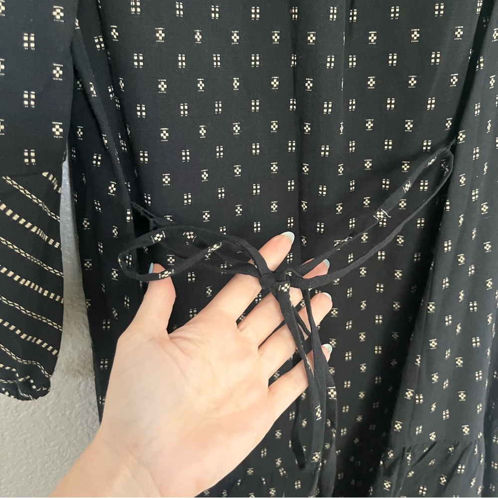 NEW LOFT Black and White Patterned Long Sleeve Dress size XS - Picture 7 of 8